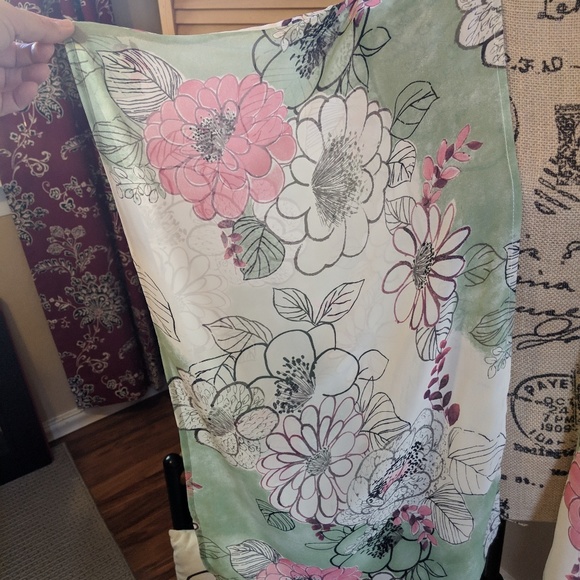 Kimono cover up pastel colors 100% silk flowers even cover swim suits - Picture 2 of 8